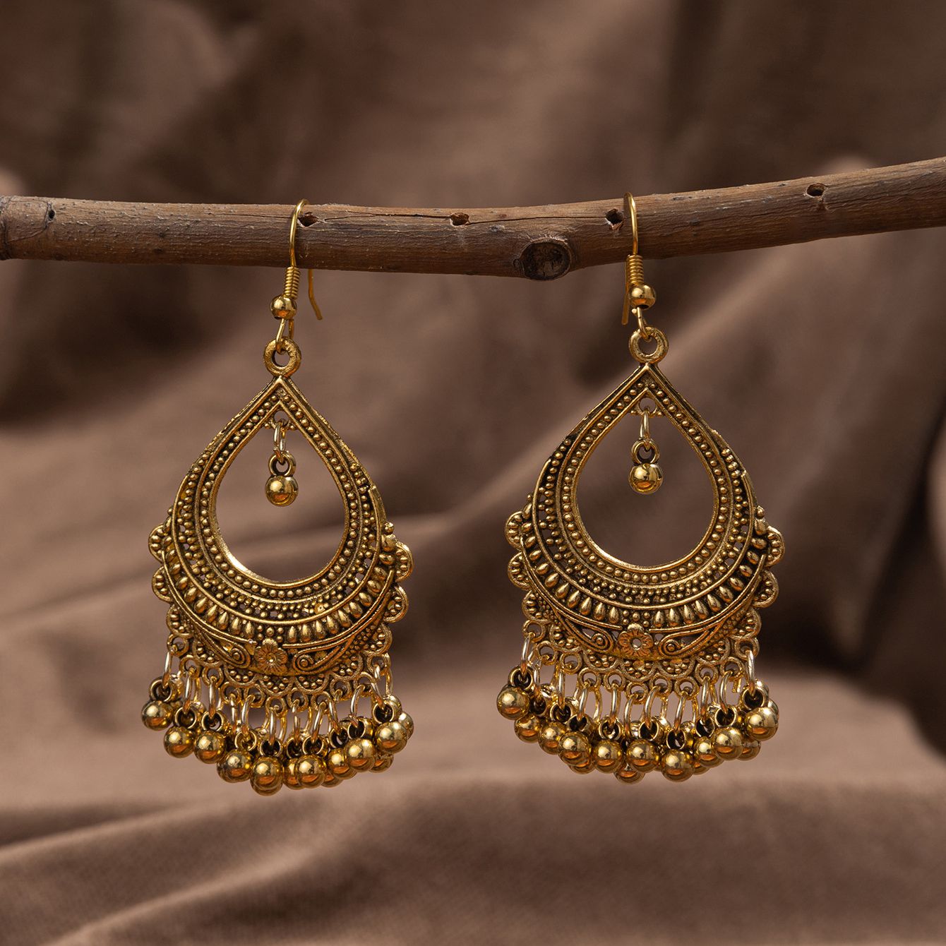 New Water Drop Shaped Earrings - огляд і ціна Ethnic Indian Fashion